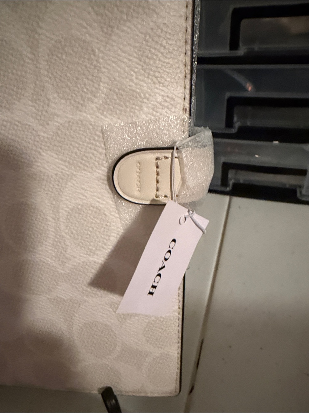 Coach NWT Chalk White Logo C’s Notebook Cover with Snap Closure - Picture 4 of 11